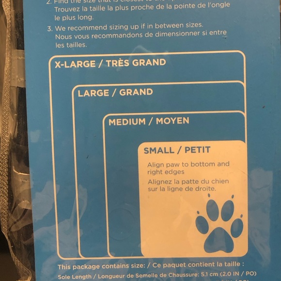 🌲🌲🧑‍🎄🧑‍🎄🌲🌲FREE WITH BUNDLE

Dog Boots all weather fleece lining - Small NWT - Picture 6 of 9